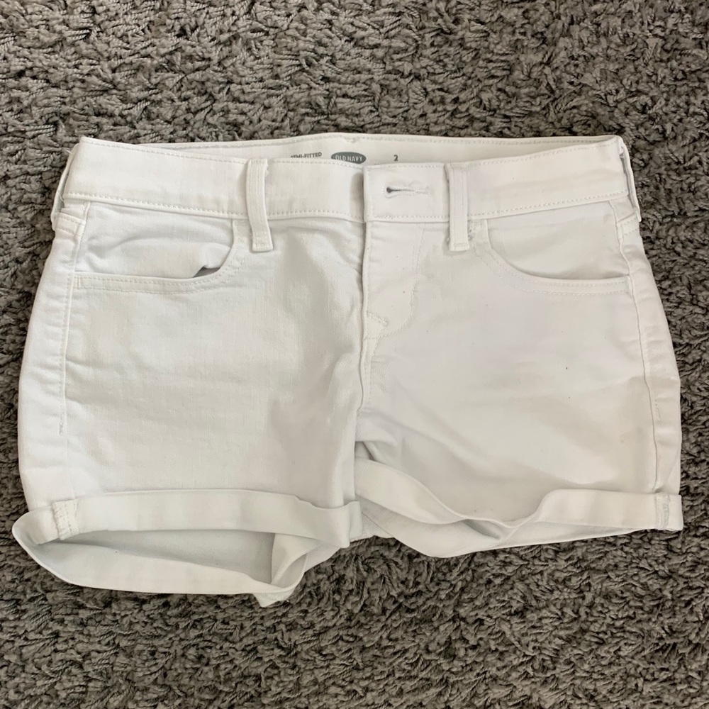High waisted white shorts